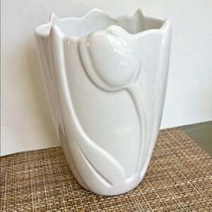Colony Crafts La Tulipe White Vase Handcrafted in Portugal